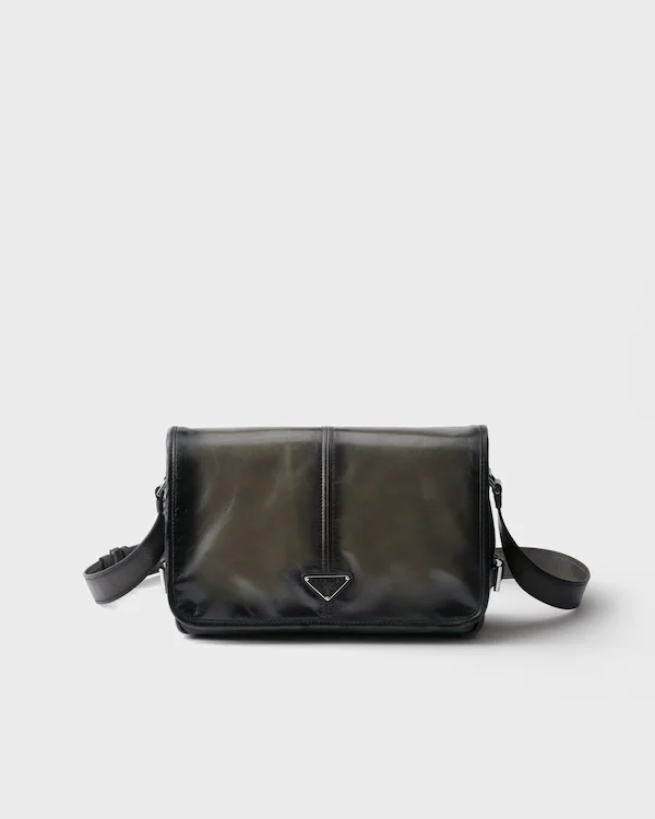 Gammal läder skuldrabag Gammal läder skuldrabag