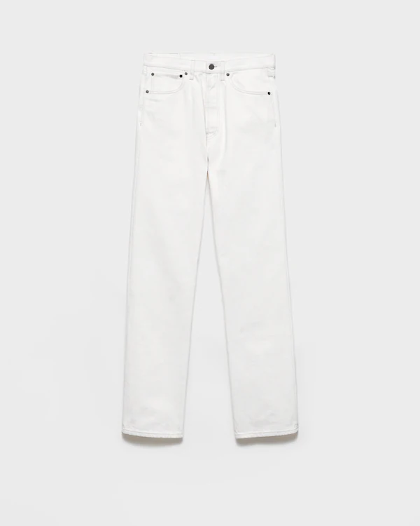 Gamla denim femfackiga jeans