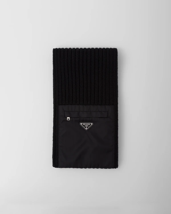 Wollduk med Re-Nylon gabardine-ficka