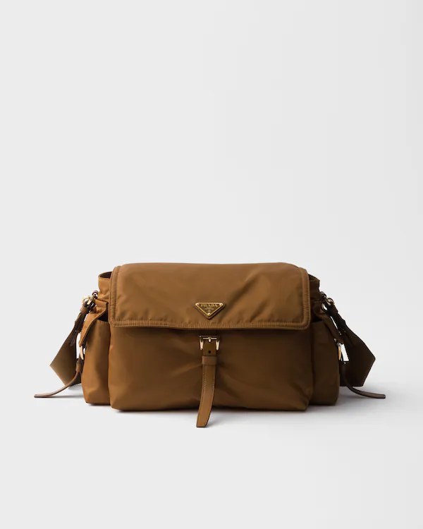 Prada Explore stor Re-Nylon-skuldbag med fläpp