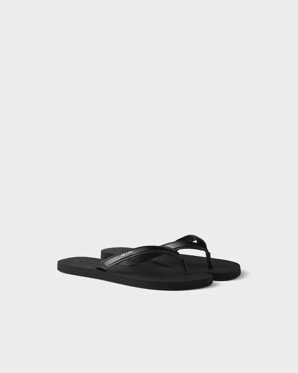 Borstad läder flip-flops