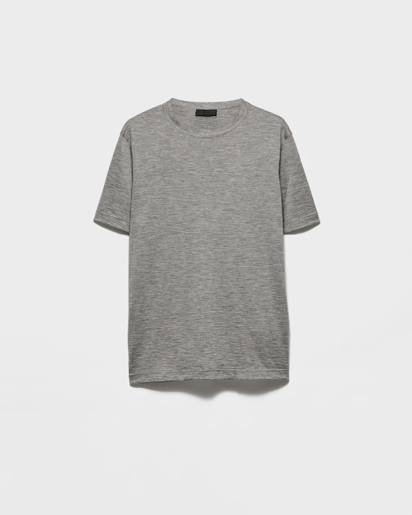 Kamelull och siden T-shirt