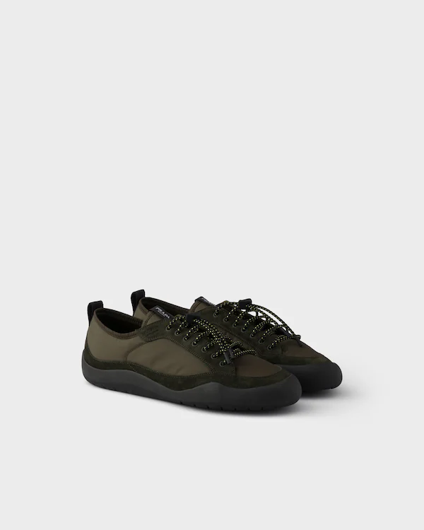 Speedrock-sneakers i re-nylon och skinn