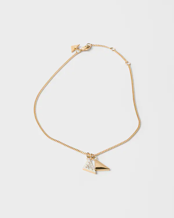 Målad metall halsband