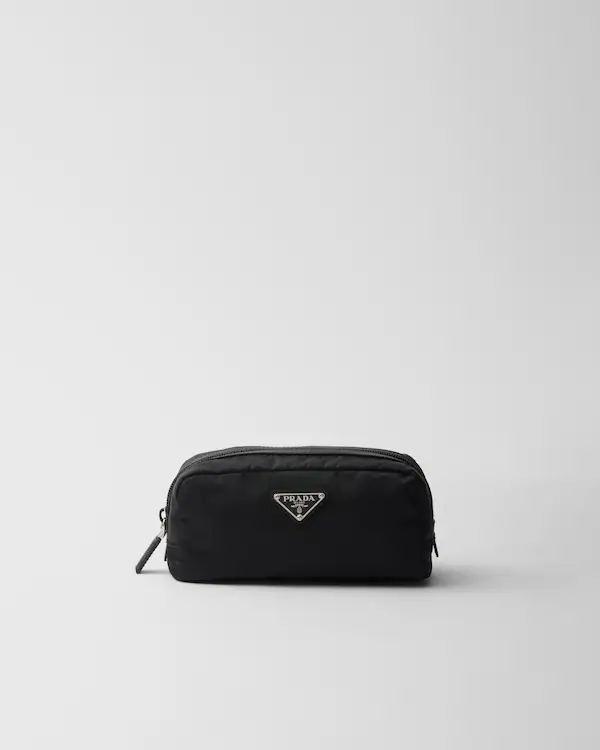Re-Nylon och Saffiano-necessaire
